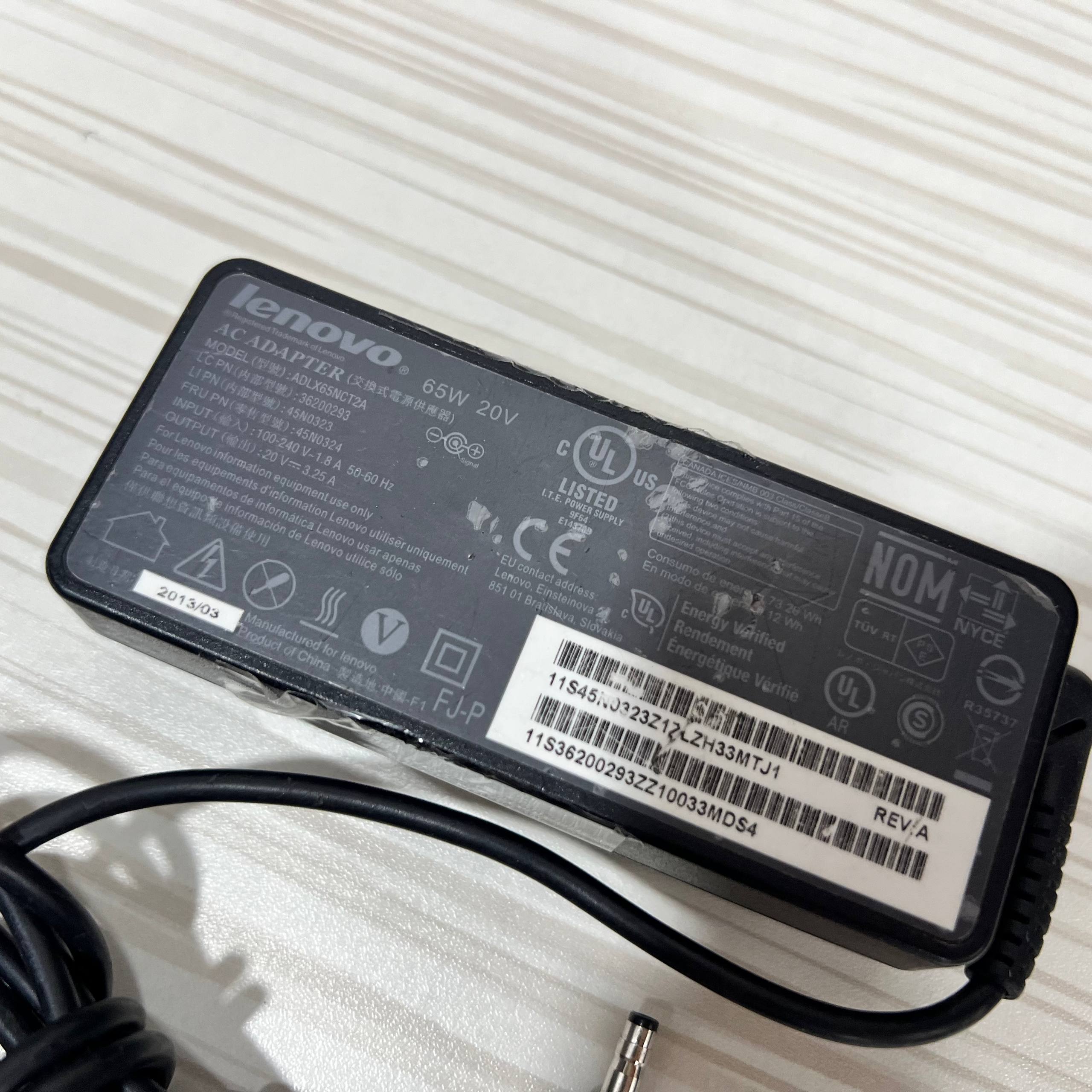 LENOVO IdeaPad 20V/3.25A 65W Adapter
